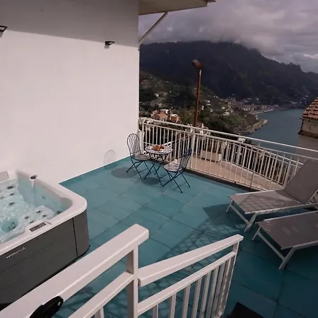 Gala Giovanna 4*