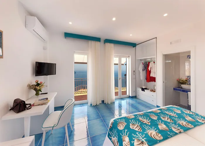 Gala Giovanna 拉维罗